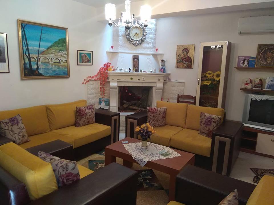 Apartamento Hlias Gloria Berati